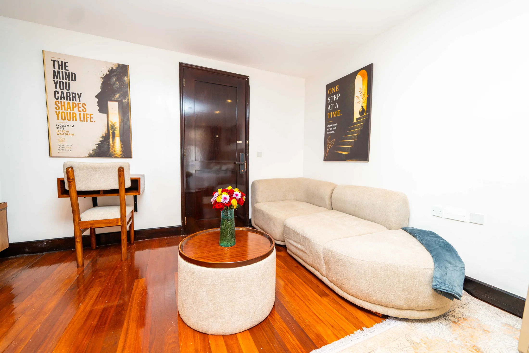 Crest 2 accommodation — Reserve Residency, Runda
