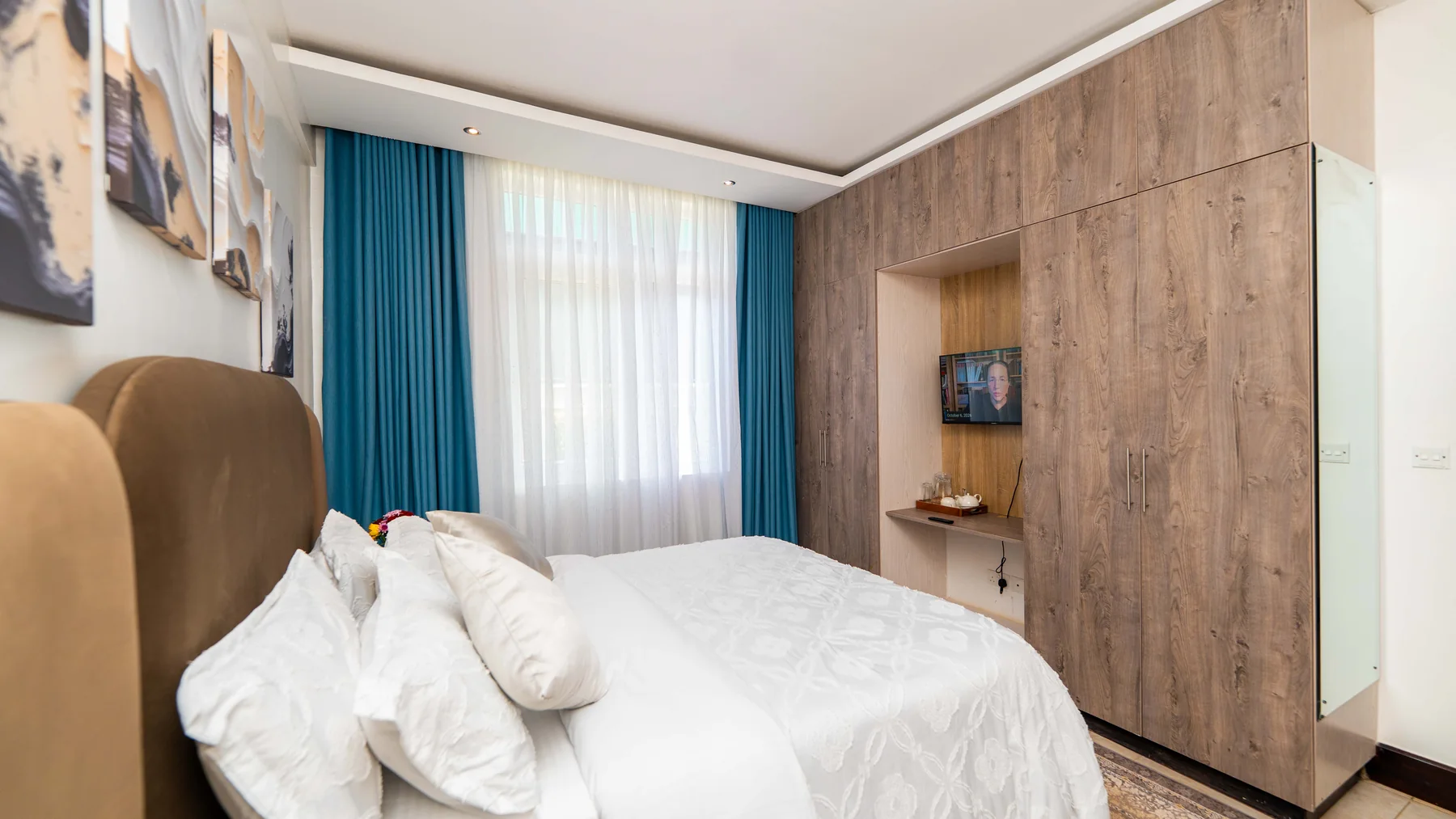 Sanctuary A2 accommodation — Reserve Residency, Runda